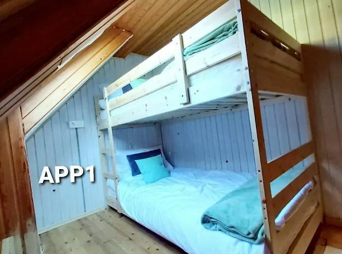 Alpine Village * בוהין