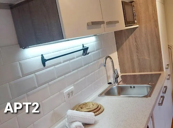 Alpine Village * בוהין